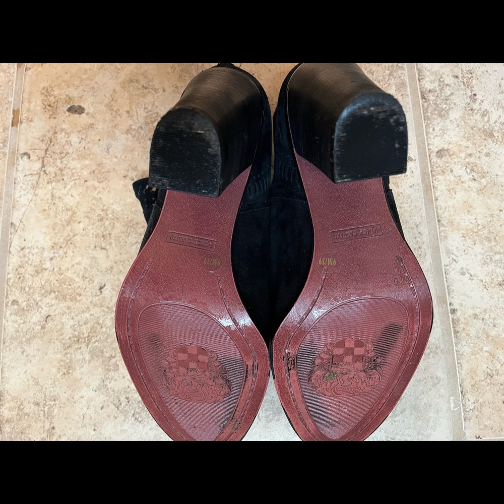Vince Camuto suede leather boots - Picture 6 of 8